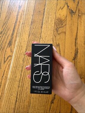 NARS Foundation Box in Black with White Logo